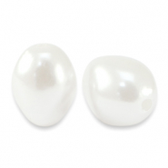 Imitation freshwater pearls White