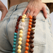 NEW Must-have DQ acrylic round beads