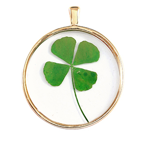 Charms with dried flowers Gold-Green