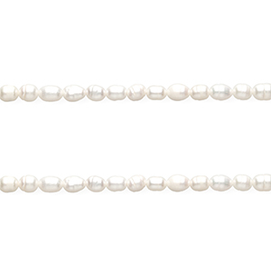 TQ Freshwater pearls rice 5x4 mm Natural White