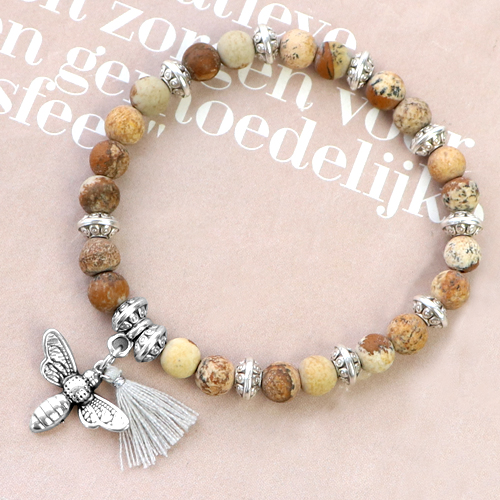 Find out how to create trendy jewellery with DQ European metal: