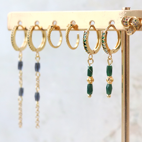 How to make beautiful earrings with the zirconia earring findings: