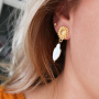 Inspiration for making hair accessories and earrings with freshwater pearls: 