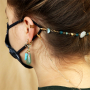 This way you can easily make cute cords for your face coverings: