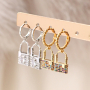 These trendy jewellery can be made with the latest zirconia lock charms: 