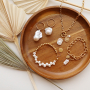 Make beautiful jewellery with large freshwater pearls, sophisticated stainless steel materials and bold clasps.