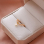 This is how you use crystal glass charms and connectors in your jewellery