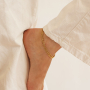 How to combine anklets and bracelets this summer