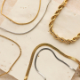 Combine stainless steel necklaces and bracelets