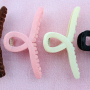 Tips for styling with hair clips