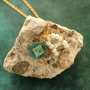 Mix & match with acrylic beads and golden details