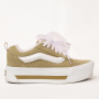 Playful combinations with laces
