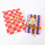 Combine trendy earrings with unique jewellery cards